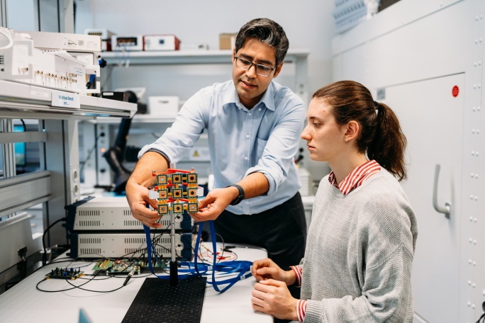 Senior Research Engineer - Cross-Platform Microfabrication Processes (all genders), 1. image
